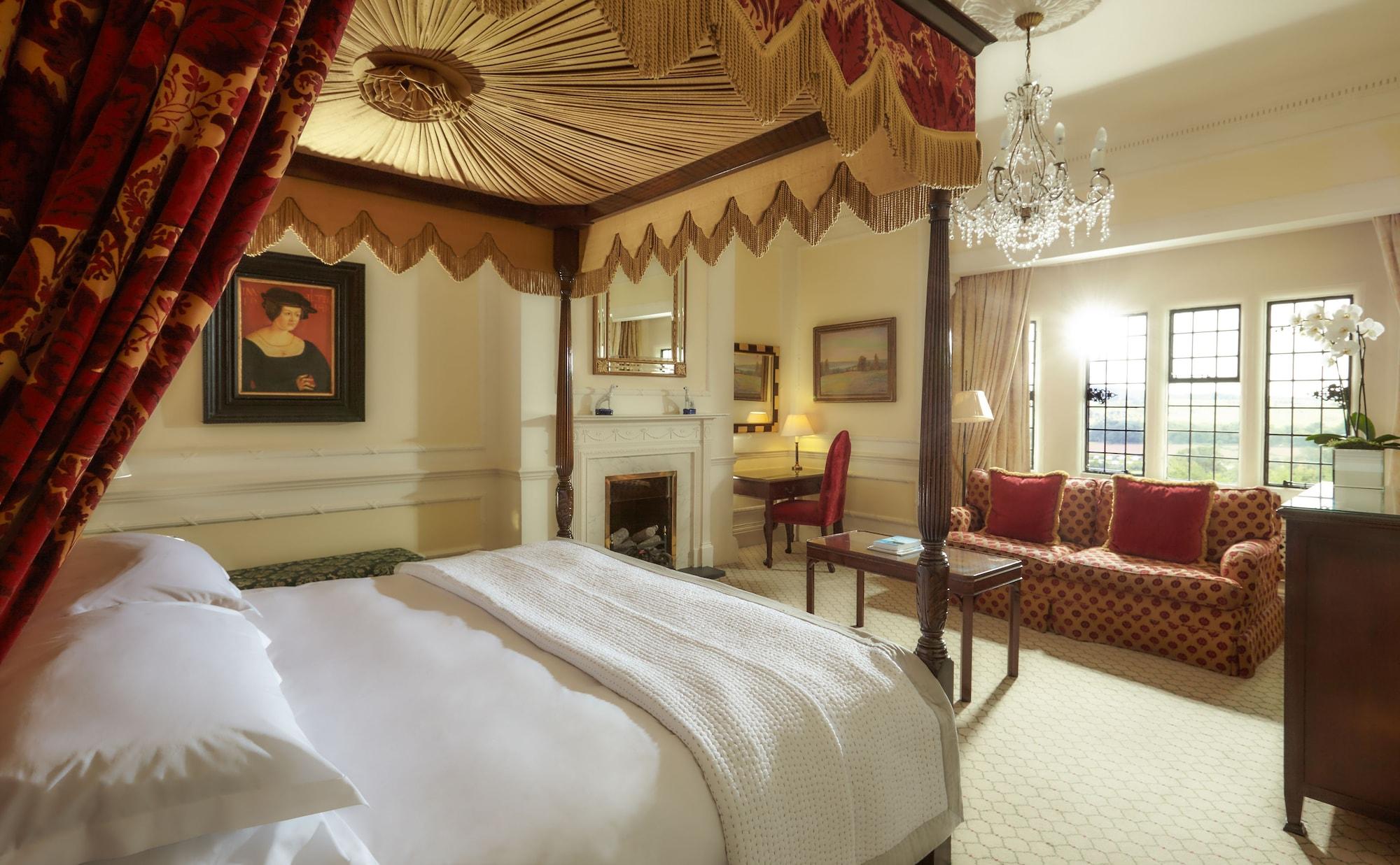 Danesfield House Hotel And Spa Марлоу Экстерьер фото