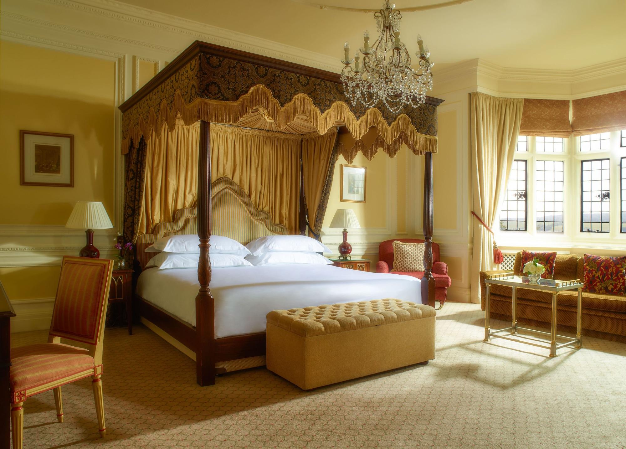 Danesfield House Hotel And Spa Марлоу Экстерьер фото