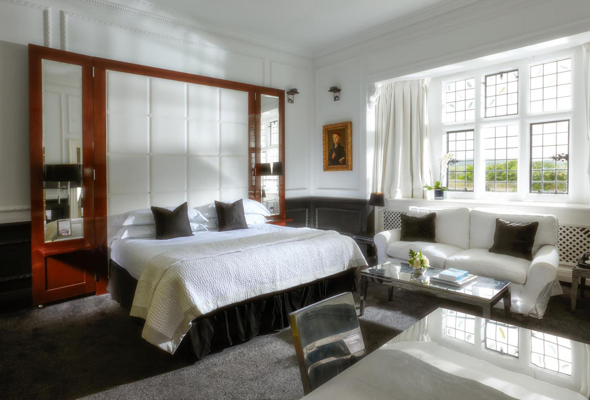 Danesfield House Hotel And Spa Марлоу Экстерьер фото