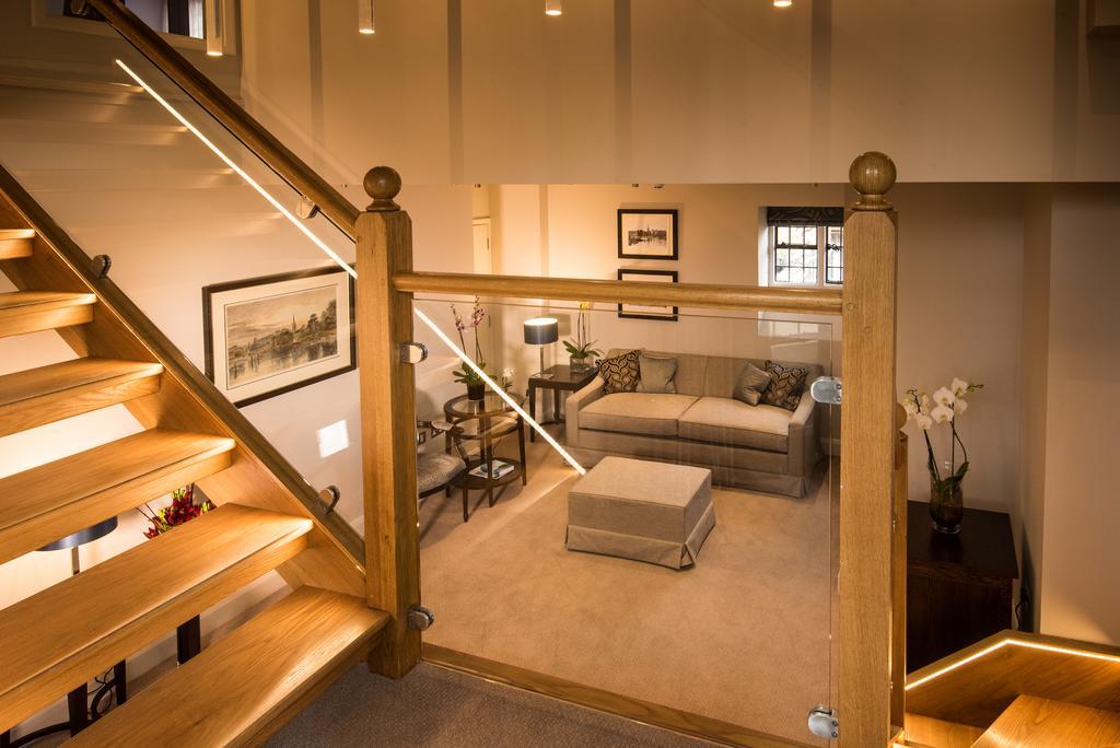 Danesfield House Hotel And Spa Марлоу Экстерьер фото