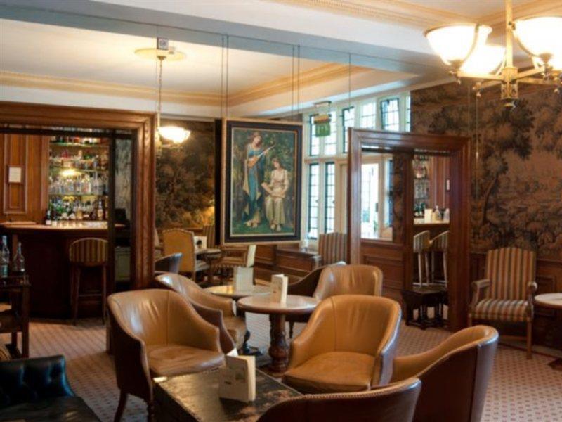 Danesfield House Hotel And Spa Марлоу Экстерьер фото