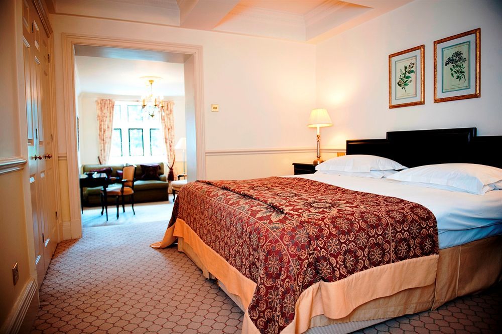 Danesfield House Hotel And Spa Марлоу Экстерьер фото